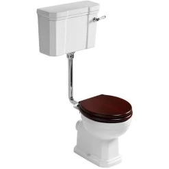 Ideal Standard Waverley Low Level Cistern With Flushpipe U4714